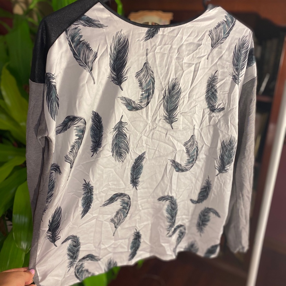 Feather Zara Long Sleeved Top